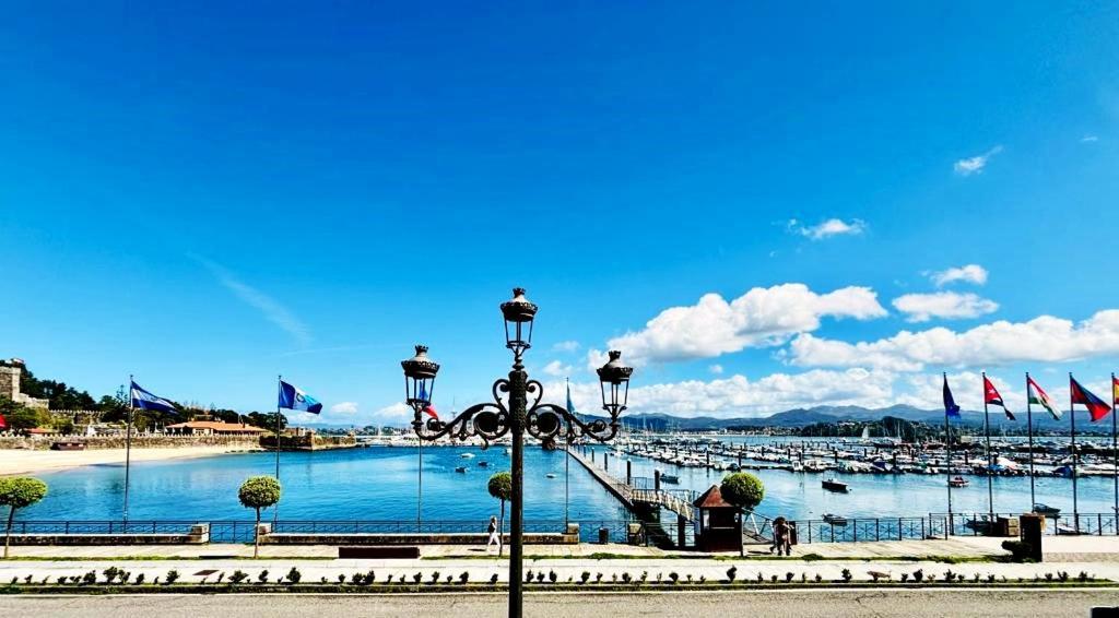 Holibai, Solpor, Ap Boutique Frente Paseo Maritimo, Baiona Appartement Buitenkant foto